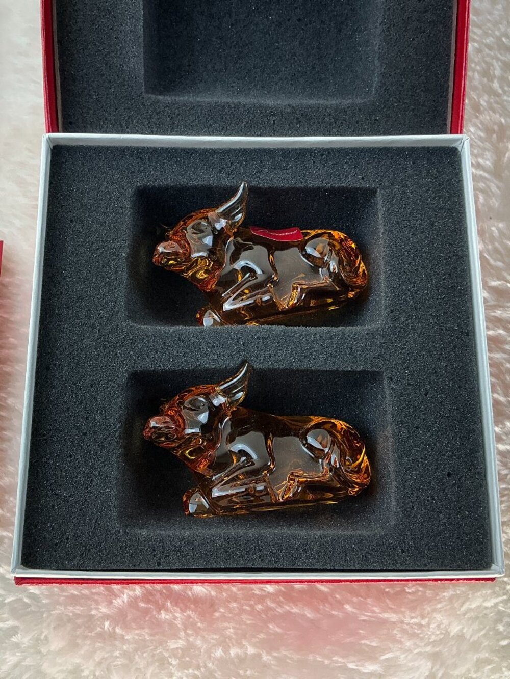 Baccarat Wynn/Encore 2009 Year of the Ox Crystal Chopstick Rests Set of 2